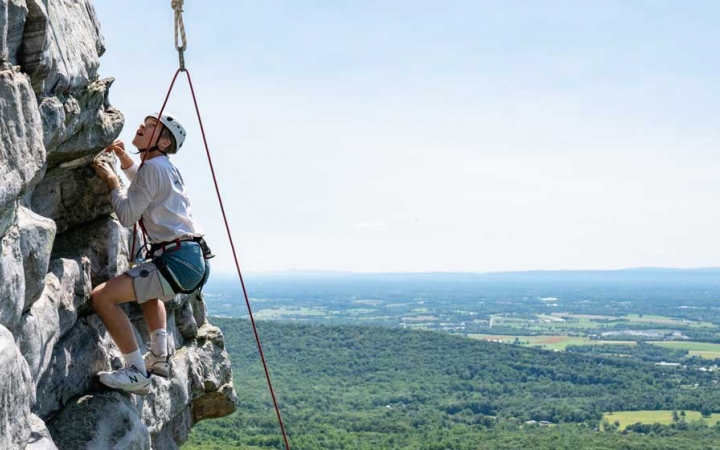 climbing camp for teens in baltimore